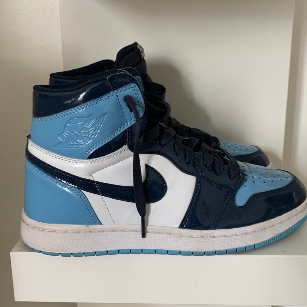 jordan 1 blue chill (willing to negotiate)